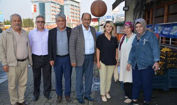 GÜLÜÇ SOKAKLARINDA.... "SAMİMİYET" VAR...