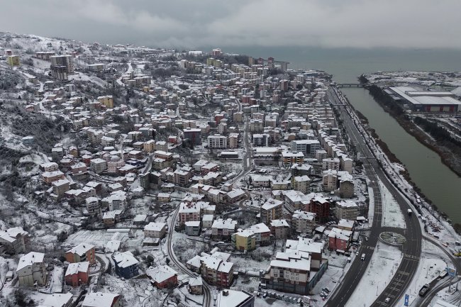 Gülüç Belediyesi Ekipleri, Beldenin Çehresini Değiştirmek İçin Aralıksız Çalışıyor