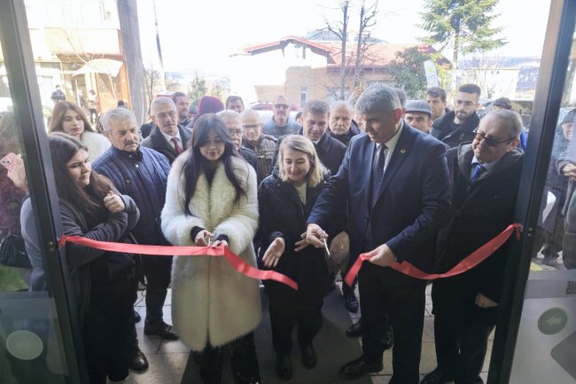 BELDEMİZDE HİZMETE BAŞLAYAN CARREFOUR MİNİ'NİN AÇILIŞINI YAPTIK...