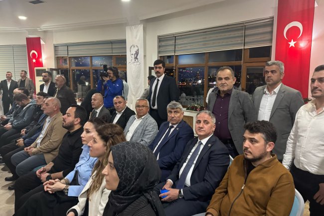 ÇAYLAR BİZDEN SOHBET SİZDEN