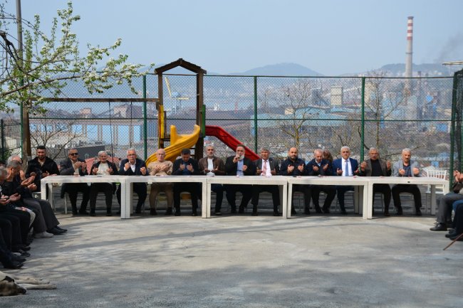 BELDE MEZARLIĞINDA AREFE GÜNÜ MÜNASEBETİYLE KURAN-I KERİM OKUTULDU