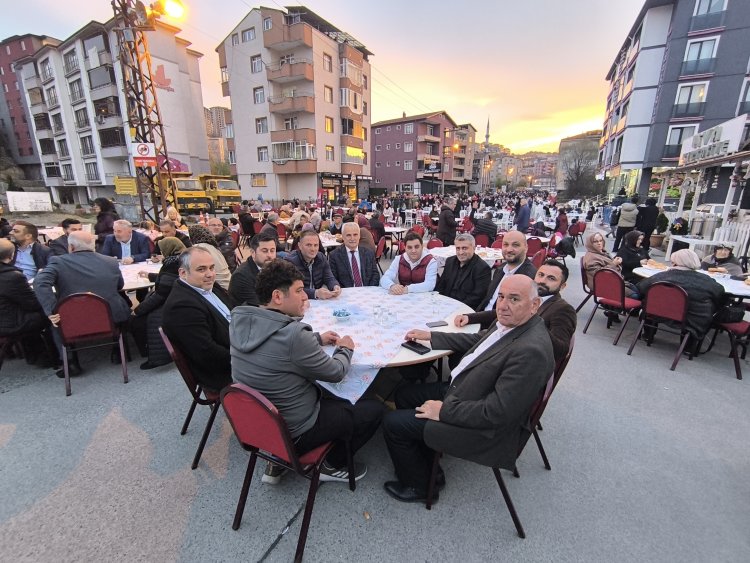 GÜLÜÇ BELEDİYESİ İFTAR PROGRAMIMIZ YOĞUN KATILIMLA GERÇEKLEŞTİ