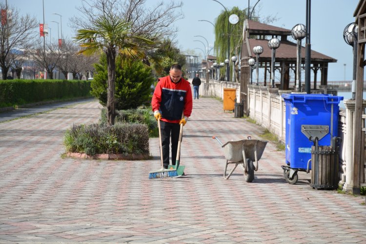 GÜLÜÇ BELEDİYESİ EKİPLERİ RAMAZAN BAYRAMI ÖNCESİNDE BELDEDE HUMMALI ÇALIŞMA BAŞLATTI