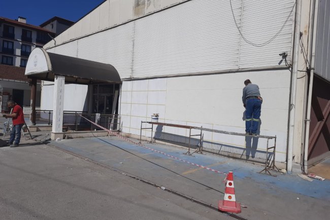 GÜLÜÇ BELEDİYESİ DÜĞÜN SALONUNDA BAKIM ONARIM ÇALIŞMALARI BAŞLADI