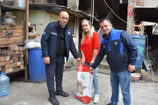 SOKAK HAYVANLARIMIZ YALNIZ DEĞİL