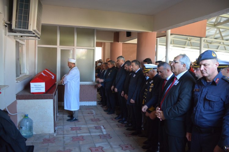 KIBRIS GAZİSİ İHSAN KÜÇÜKSAKALLI SON YOLCULUĞUNA UĞURLANDI