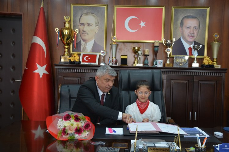 23 NİSAN ULUSAL EGEMENLİK VE ÇOCUK BAYRAMI KUTLU OLSUN