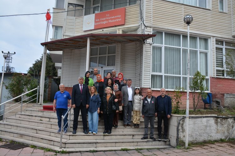 ANNELER GÜNÜ KUTLU OLSUN...