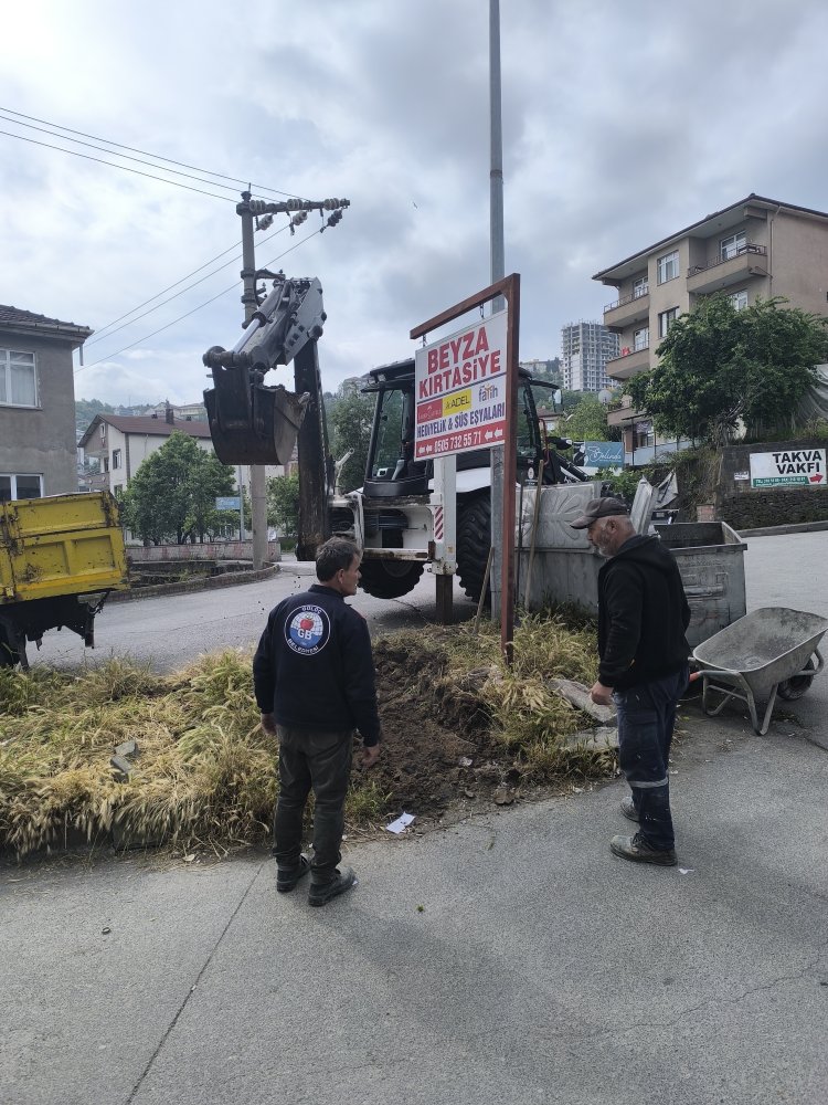 ÇEVRE DÜZENLEMELERİMİZ DEVAM EDİYOR...