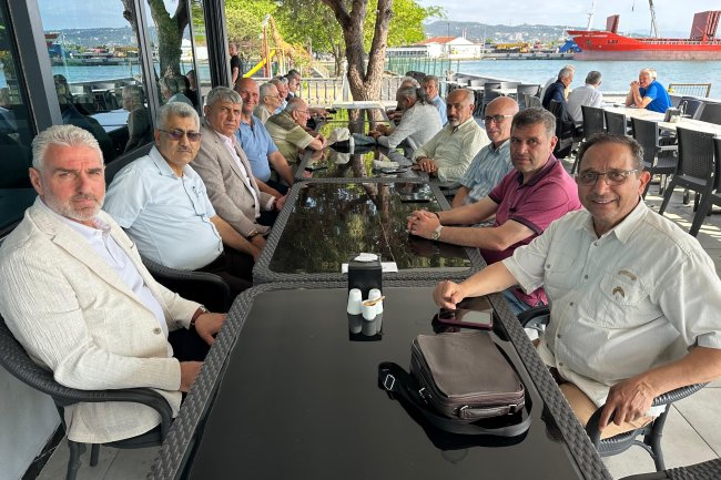 ENDÜSTRİ MESLEK MEZUNLARI YEMEĞİNE KATILIM SAĞLADIK...