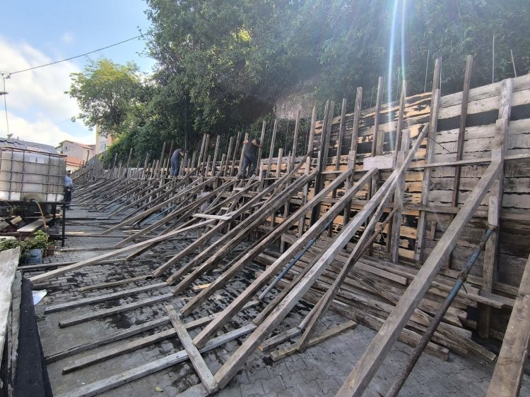 ÇALIŞMALARIMIZ ARALIKSIZ OLARAK DEVAM EDİYOR...
