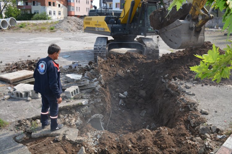VESİLE DİKMEN İLKÖĞRETİM OKULU ÇALIŞMALARI DEVAM EDİYOR.