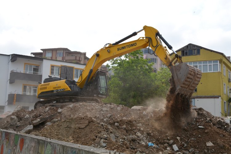 GÜLÜÇ VESİLE DİKMEN İLKOKULU İNŞAATINDA ÇALIŞMALAR SON HIZ DEVAM EDİYOR...