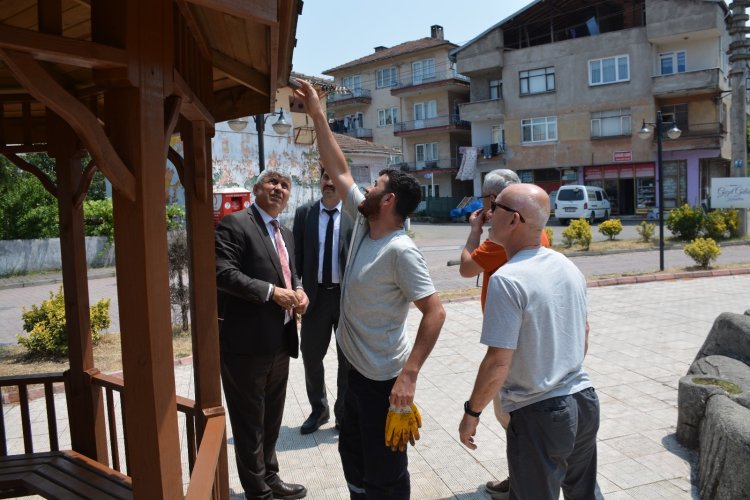 DİNLENME ALANLARI YENİLENİYOR...