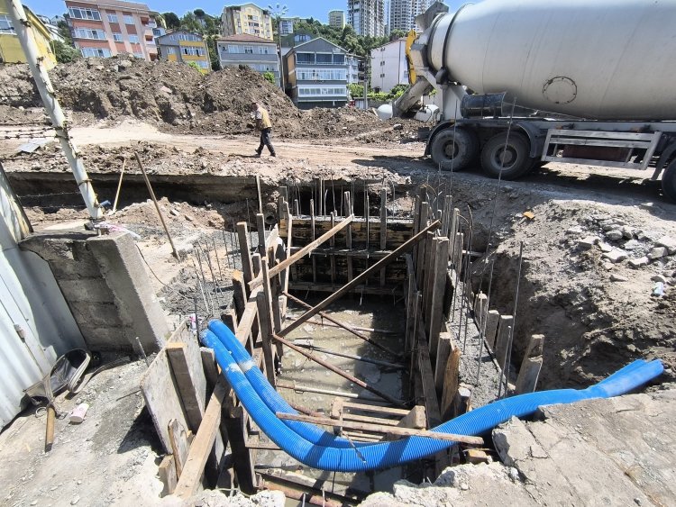 VESİLE DİKMEN İLKOKULU ALTYAPI ÇALIŞMALARINDA SONA YAKLAŞILDI