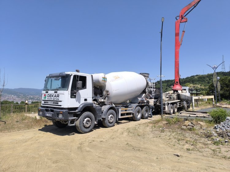 GÜLÜÇ BELEDİYESİ MİLLET BAHÇESİNDE ÇALIŞMALARIMIZ ARALIKSIZ OLARAK DEVAM EDİYOR...