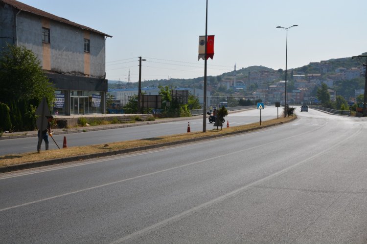 GÜLÜÇTE TEMİZLİK ÇALIŞMALARIMIZ DEVAM EDİYOR...