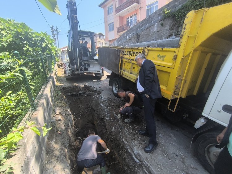 BELEDİYE BAŞKANIMIZ SAHADA...