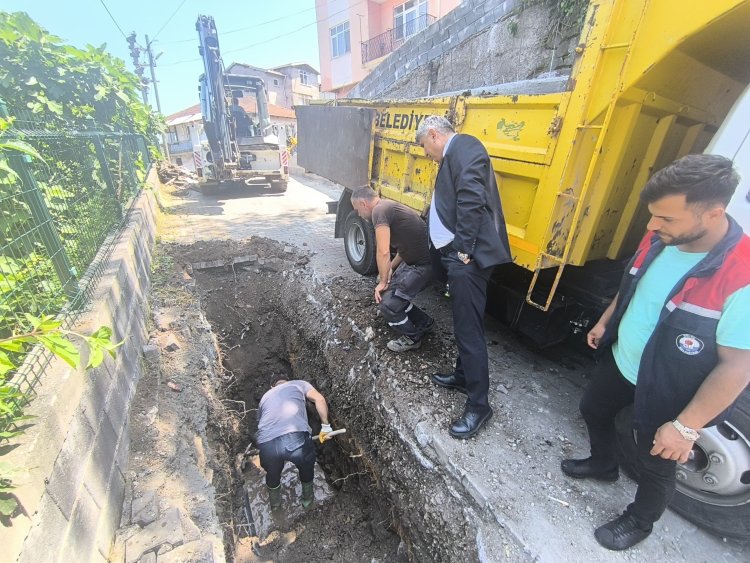BELEDİYE BAŞKANIMIZ SAHADA...
