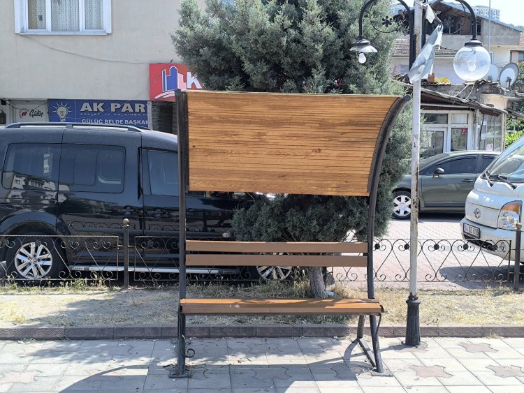 DİNLENME VE SOSYALLEŞME ALANLARIMIZ YENİLENİYOR...
