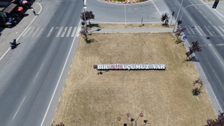 GÜLÜÇ'TE TEMİZLİK SEFERBERLİĞİ DEVAM EDİYOR...