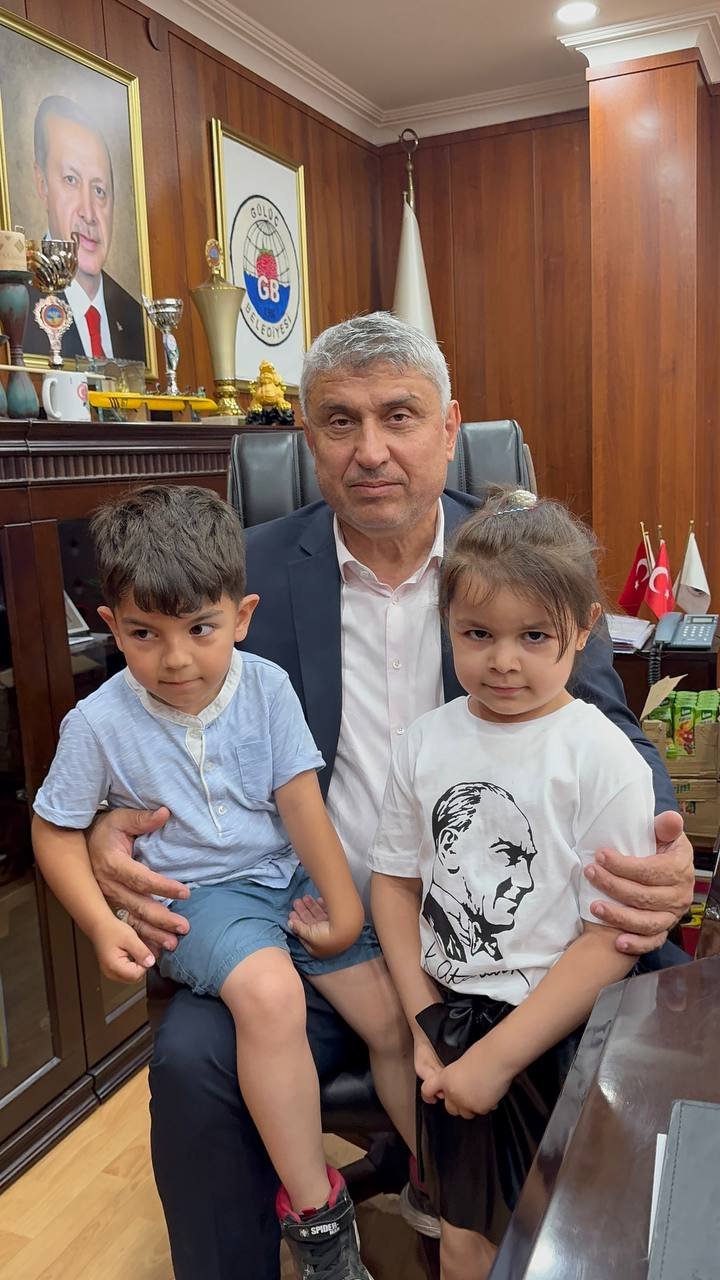 KARNELER BAŞKAN AMCALARINA