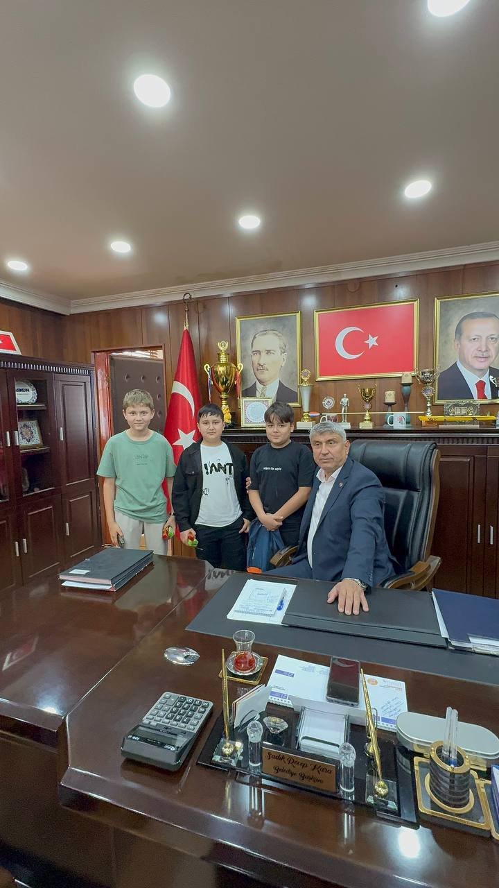 KARNELER BAŞKAN AMCALARINA