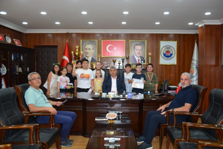 KARNELER BAŞKAN AMCALARINA