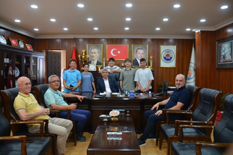 KARNELER BAŞKAN AMCALARINA