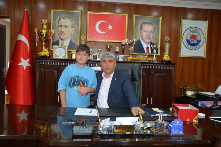 KARNELER BAŞKAN AMCALARINA