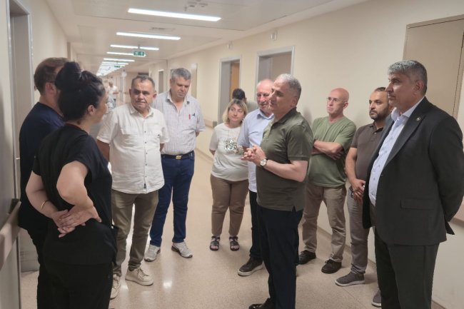 YANGIN ESNASINDA YARALANAN POLİS MEMURUMUZ ÜMİT KURŞUN'U HASTANEDE ZİYARETTE BULUNDUK