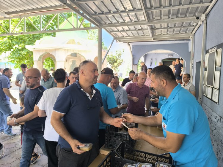 AŞURE GÜNÜ BİRLİK VE BERABERLİĞİMİZİ PEKİŞTİRDİ 
