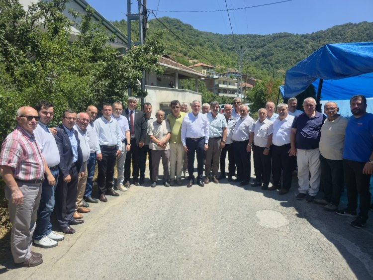 GENÇ ÇİFTİMİZE BİR ÖMÜR BOYU MUTLULUKLAR DİLERİZ...