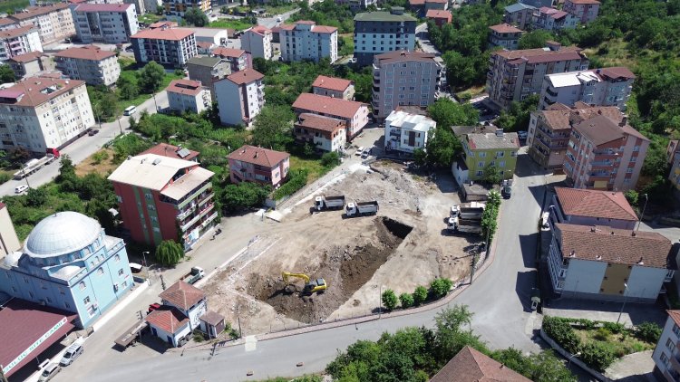 GÜLÜÇ VESİLE DİKMEN İLKOKULU SAHASINDA TEMEL ÇALIŞMALARI BAŞLADI! 