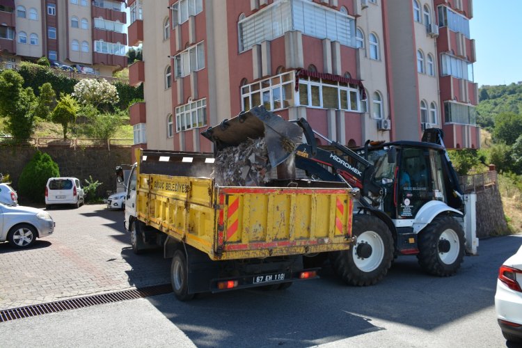 GÜLÜÇ'TE HUMMALI TEMİZLİK SEFERBERLİĞİ!