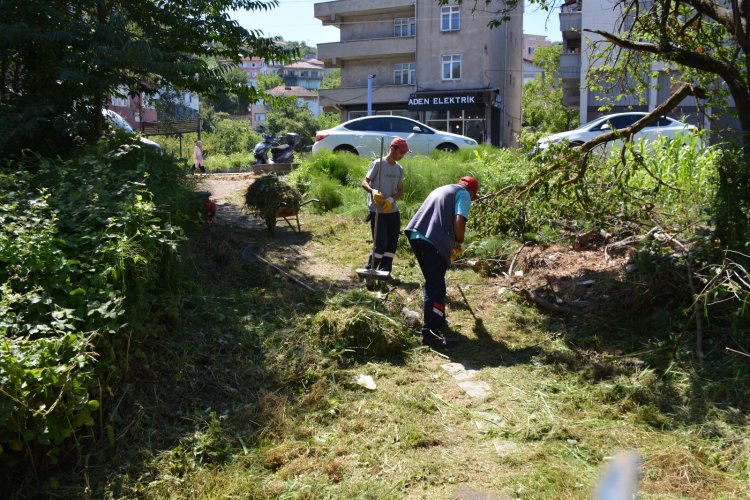 GÜLÜÇ'TE HUMMALI TEMİZLİK SEFERBERLİĞİ!