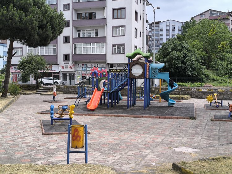  Gülüç’te Temizlik Seferberliği Tüm Hızıyla Sürüyor! 