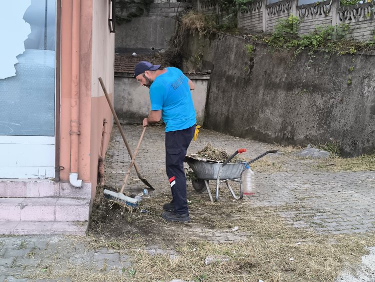  Gülüç’te Temizlik Seferberliği Tüm Hızıyla Sürüyor! 