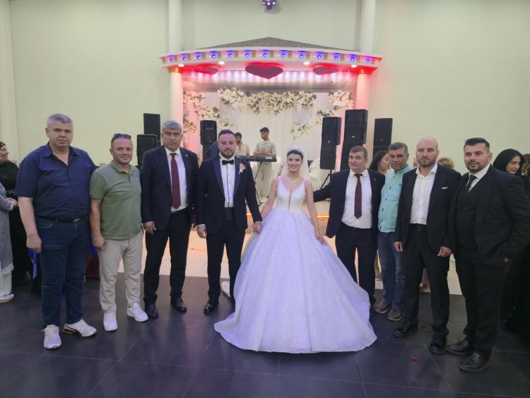 GENÇ CİFTİMİZE BİR ÖMÜR BOYU MUTLULUKLAR DİLERİZ