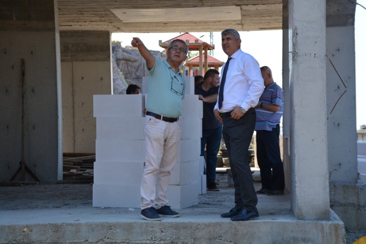 BELEDİYE BAŞKANIMIZ GÜLÜÇ MİLLET BAHÇESİNE İNCELEMELERDE BULUNDU