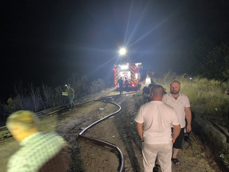 TOPÇALI MAHALLESİ’NDE BAŞLAYAN YANGIN KONTROL ALTINA ALINDI