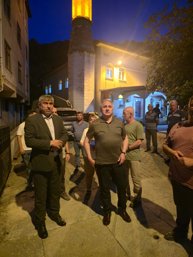 YANGIN BÖLGESİNDE İNCELEMELERDE BULUNDUK.