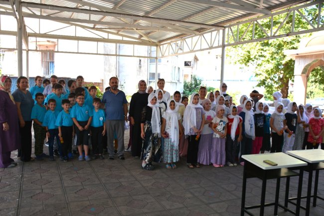 KUR'AN KURSU ÖĞRENCİLERİNE ANLAMLI ZİYARET VE HEDİYELER! 