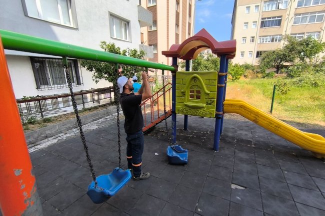 PARKLARIMIZDA BAKIM VE ONARIM ÇALIŞMALARI ARALIKSIZ OLARAK DEVAM EDİYOR...