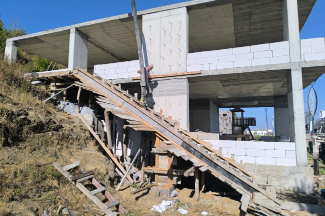 MİLLET BAHÇESİNDE ÇALIŞMALARIMIZ SON HIZ DEVAM EDİYOR...