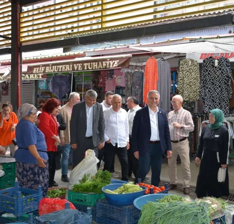  Kdz. Ereğli Kapalı Pazaryeri’nde Esnaf ve Hemşehrilerimizle Bir Aradayız