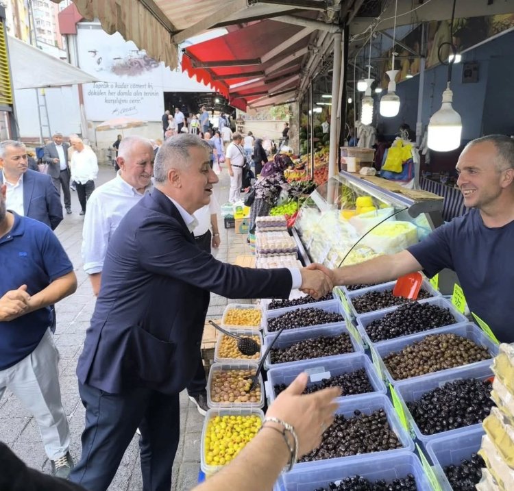  Kdz. Ereğli Kapalı Pazaryeri’nde Esnaf ve Hemşehrilerimizle Bir Aradayız