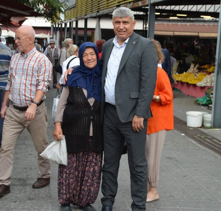  Kdz. Ereğli Kapalı Pazaryeri’nde Esnaf ve Hemşehrilerimizle Bir Aradayız