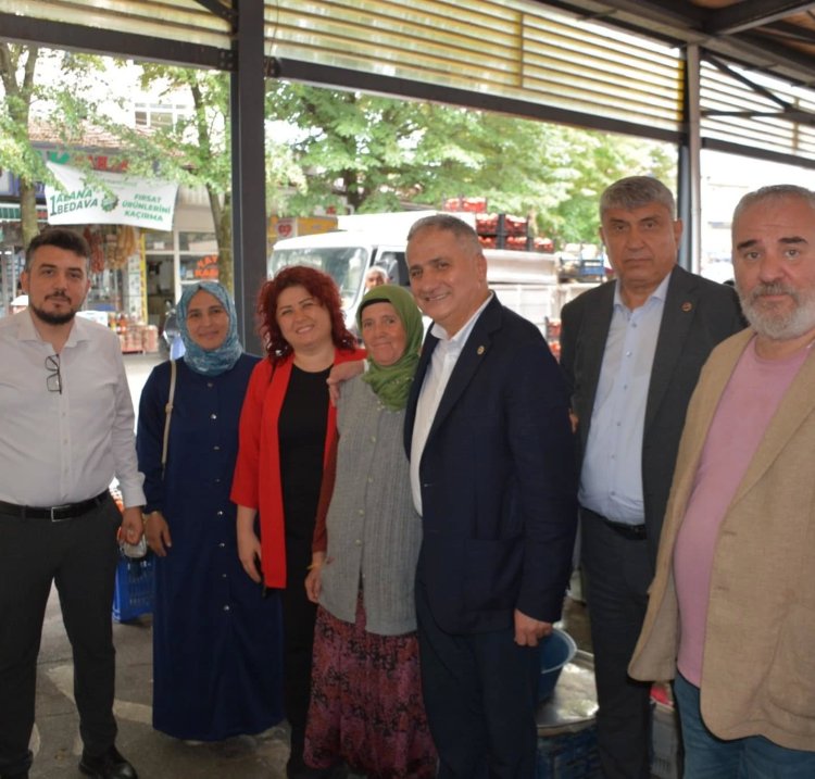  Kdz. Ereğli Kapalı Pazaryeri’nde Esnaf ve Hemşehrilerimizle Bir Aradayız