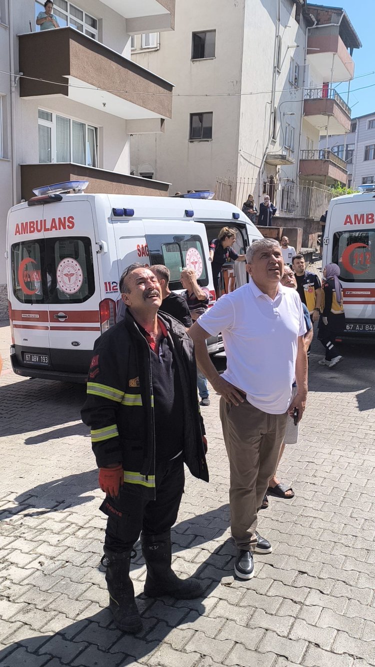 BEKYERİ MAHALLESİNDE YANGIN PANİĞİ! 